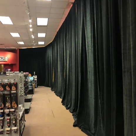 11-26-18-Guitar-Center-black-velour-pipe-drape-wall-2